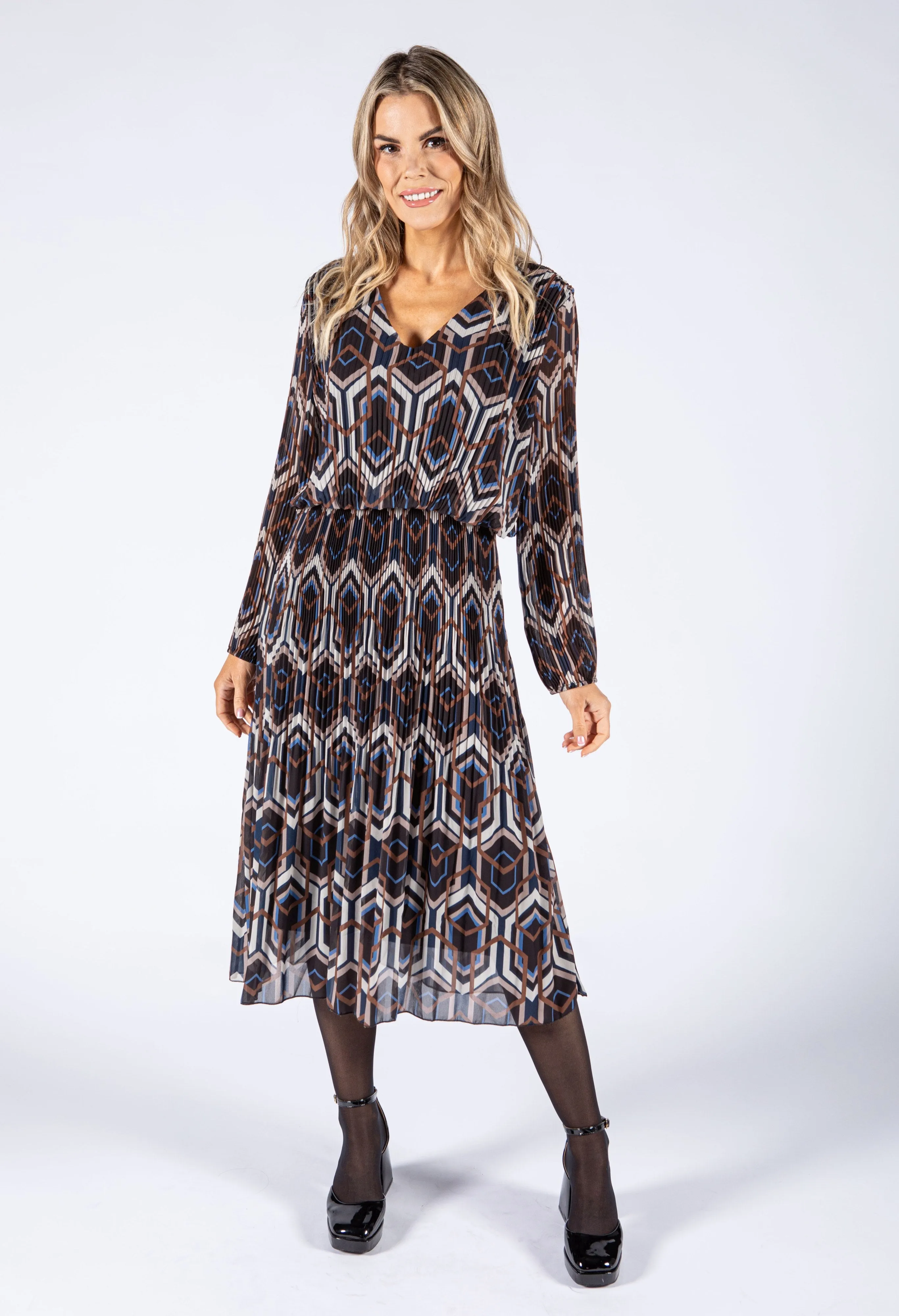 Abstract Print Plisse Popover Dress