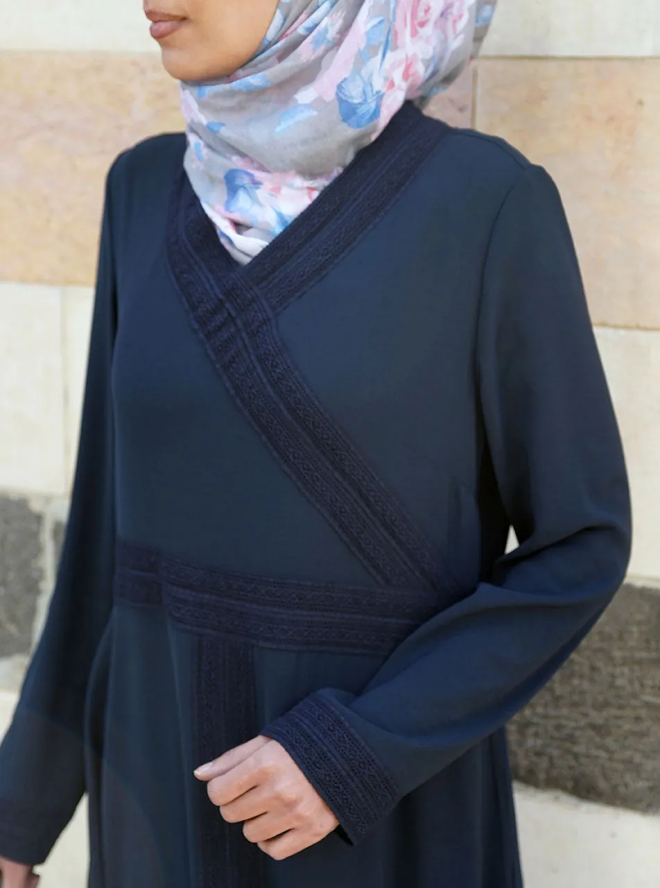 Crossover Lace Trim Abaya