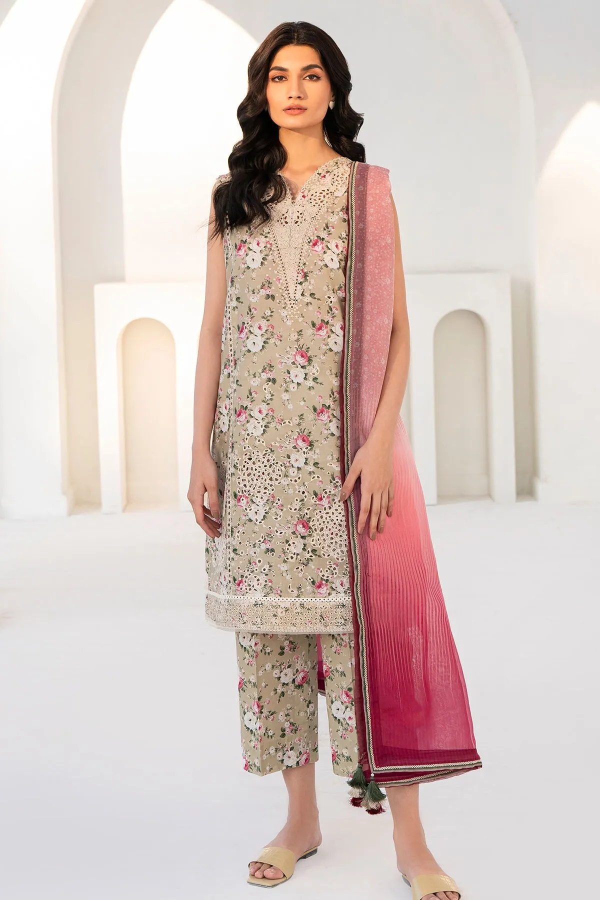 Embroidered Lawn RTW-1073