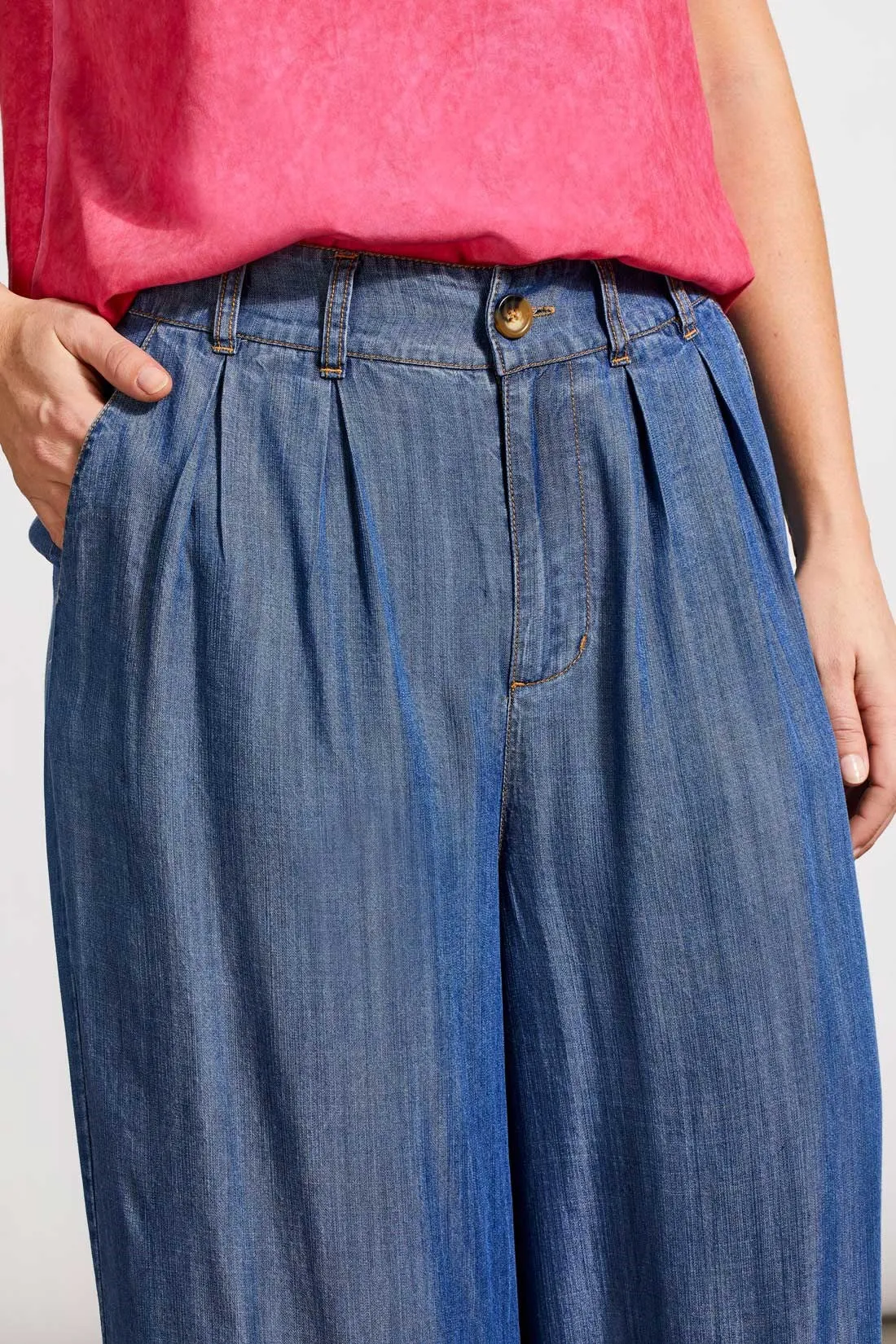 FLOWY PLEATED PANT WITH TULIP HEM-Dk. chambray