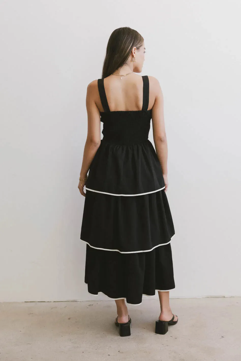 Liza Contrast Trim Dress in Black