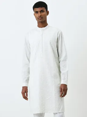 Mens Ethnicwear White Embroidered Cotton Kurta