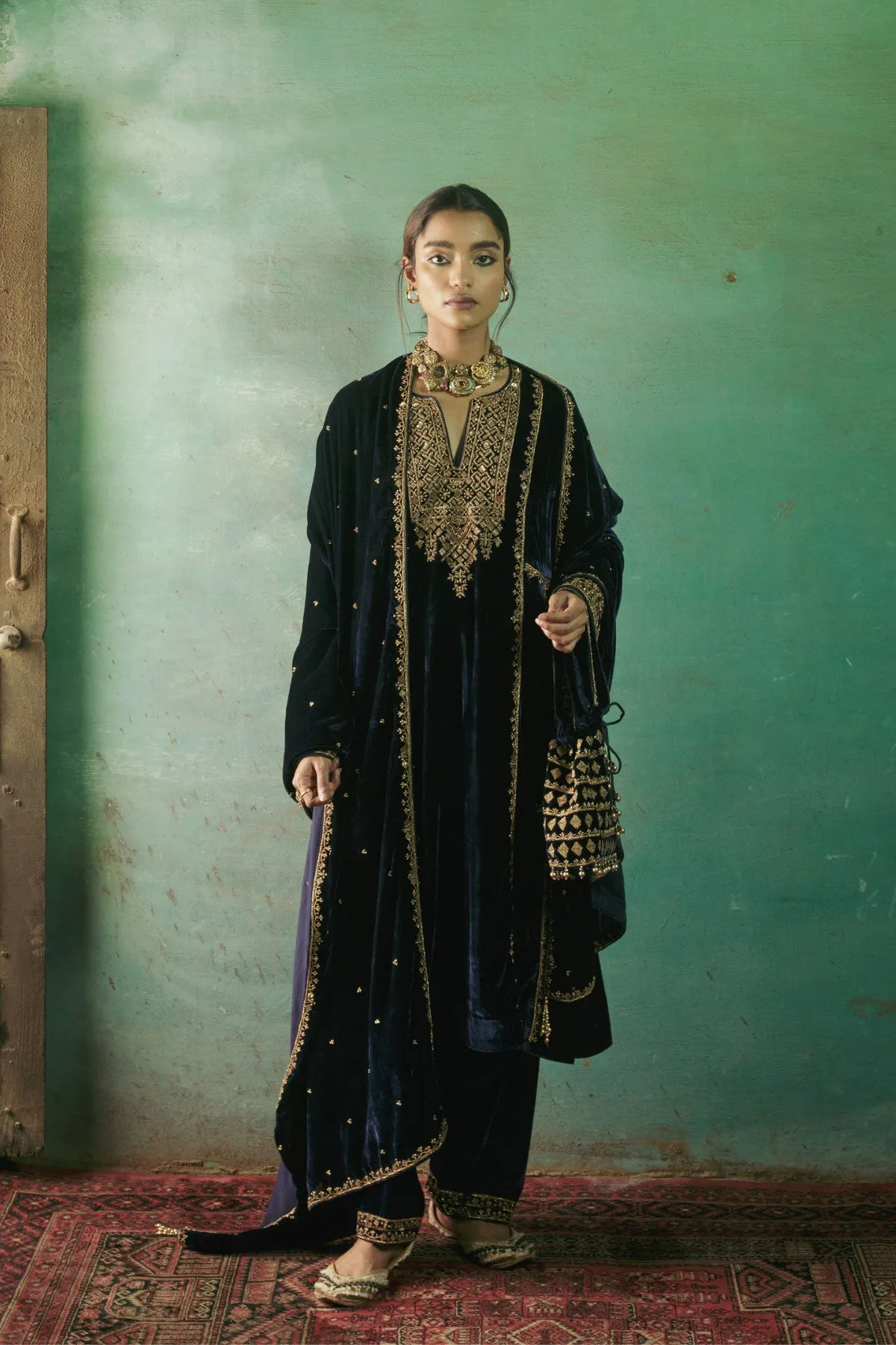 Shabnami Zardozi Kurta Set-Heavy